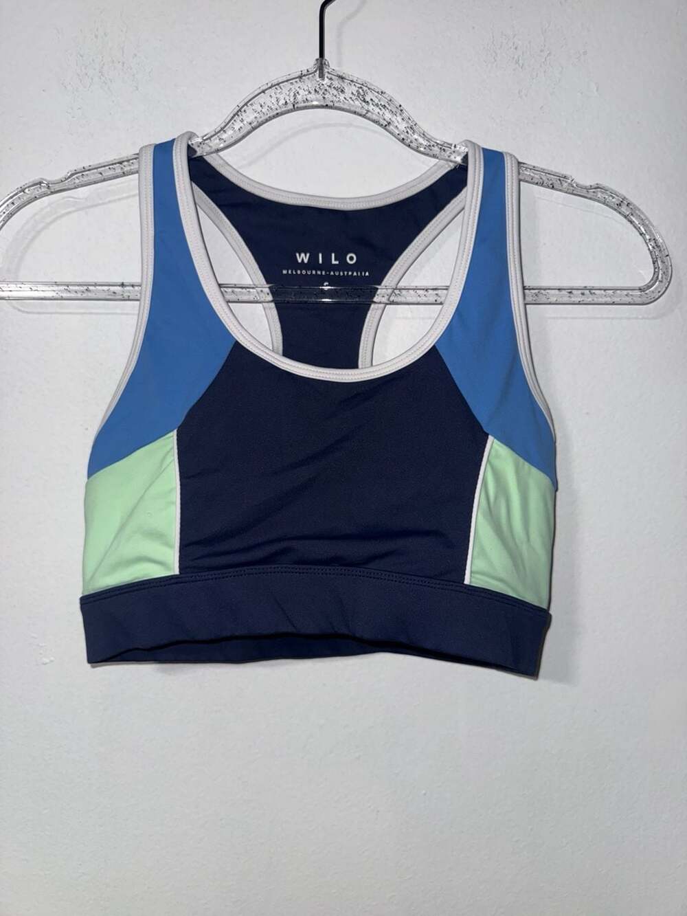WILO Melbourne-Australia Women's Racerback Colorblock Sports Bra Navy Blue/Light